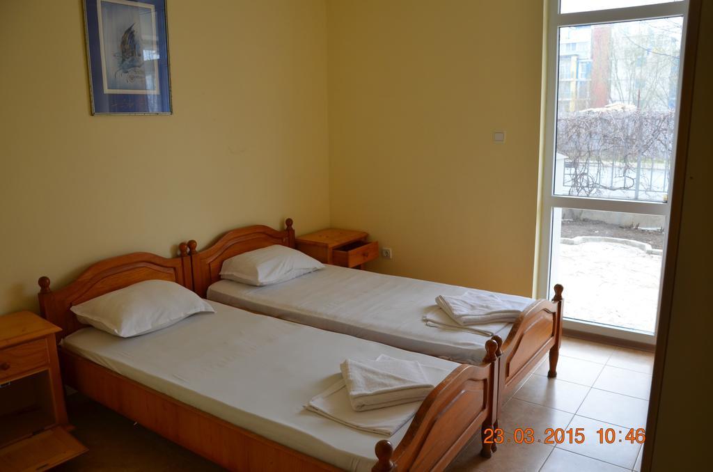 Elit 2 Apartment 阳光海滩 客房 照片